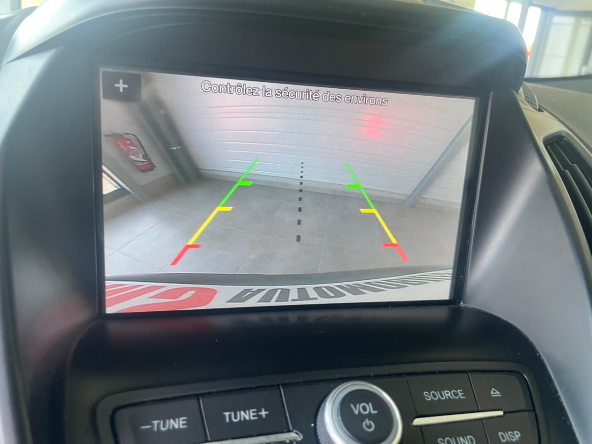 FORD KUGA 1.5 TDCI 120CH  BUSINESS EDITION 4X2 POWERSHIFT CAMERA GPS BA FORD KUGA 1.5 TDCI 120CH  BUSINESS EDITION 4X2 POWERSHIFT CAMERA GPS BA