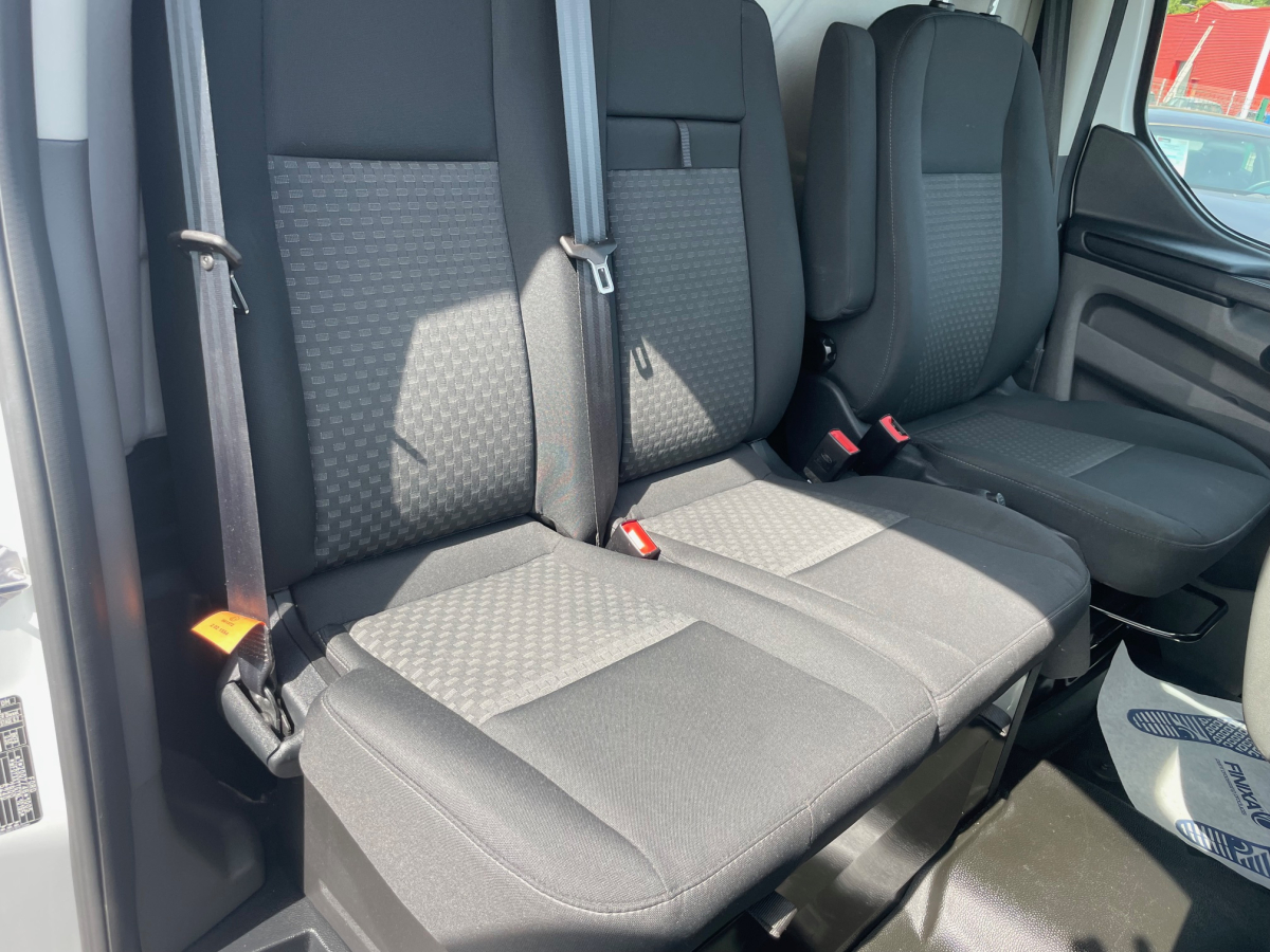 FORD TRANSIT CUSTOM 280 L1H1 2.0 ECOBLUE 130 TREND BUSINESS CAMERA GPS FORD TRANSIT CUSTOM 280 L1H1 2.0 ECOBLUE 130 TREND BUSINESS CAMERA GPS