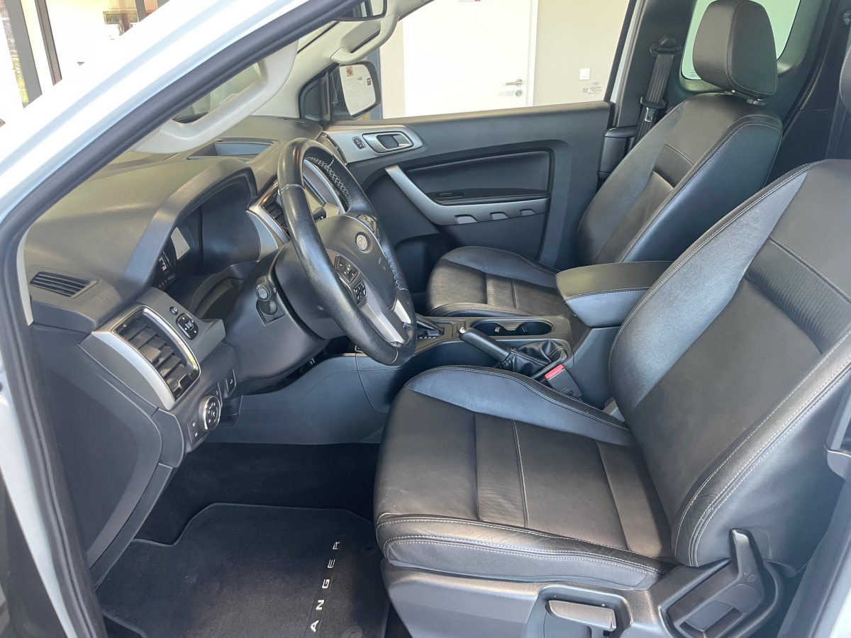 FORD RANGER 2.0 TDCI 213CH SUPER CAB LIMITED BVA10 ATTACHE GPS FORD RANGER 2.0 TDCI 213CH SUPER CAB LIMITED BVA10 ATTACHE GPS