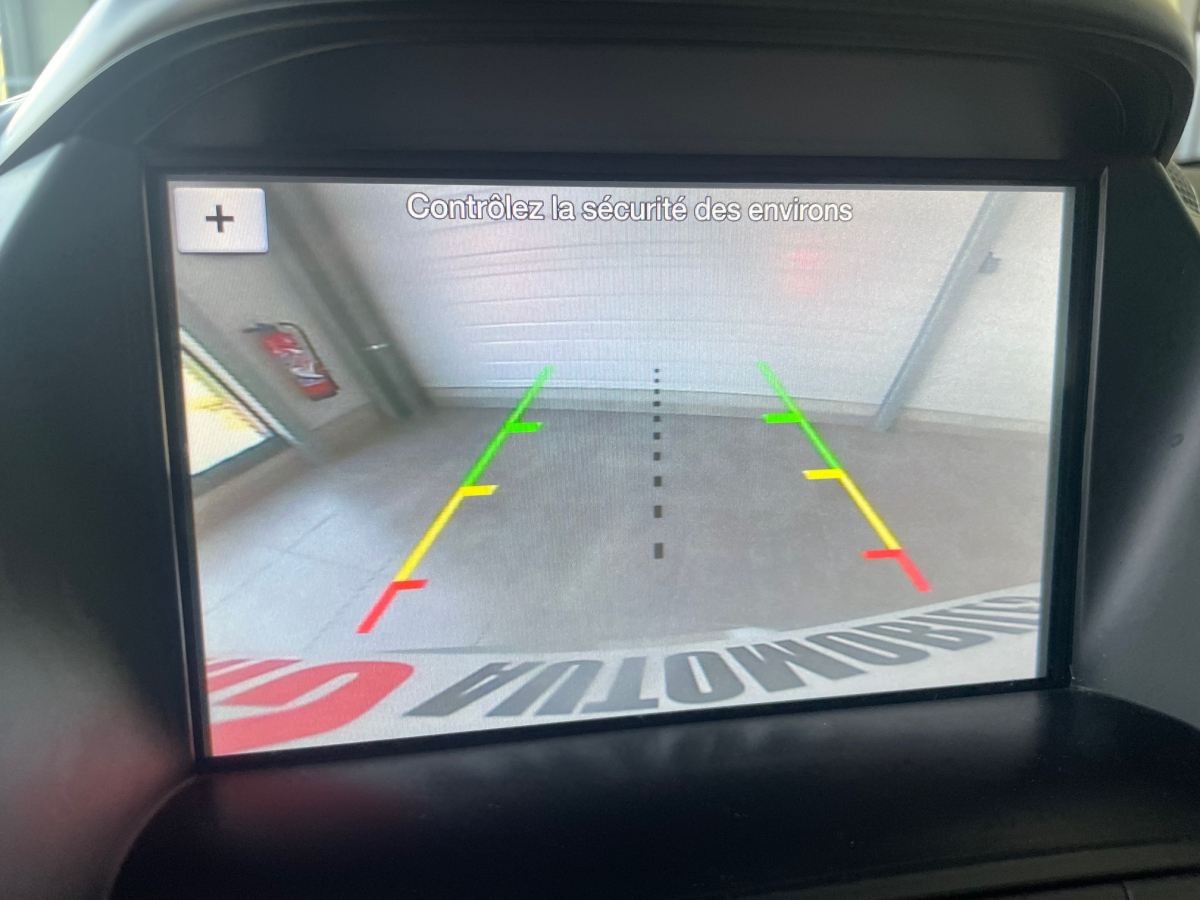 FORD KUGA 1.5 TDCI 120CH  BUSINESS EDITION 4X2 POWERSHIFT CAMERA GPS BA FORD KUGA 1.5 TDCI 120CH  BUSINESS EDITION 4X2 POWERSHIFT CAMERA GPS BA