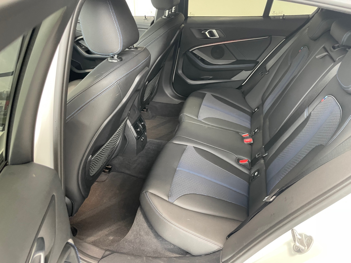 BMW SERIE 1 (F40) 118I 136CH M SPORT TOIT PANO SIEGES CHAUFFANTS ET ELECTRIQUES BMW SERIE 1 (F40) 118I 136CH M SPORT TOIT PANO SIEGES CHAUFFANTS ET ELECTRIQUES