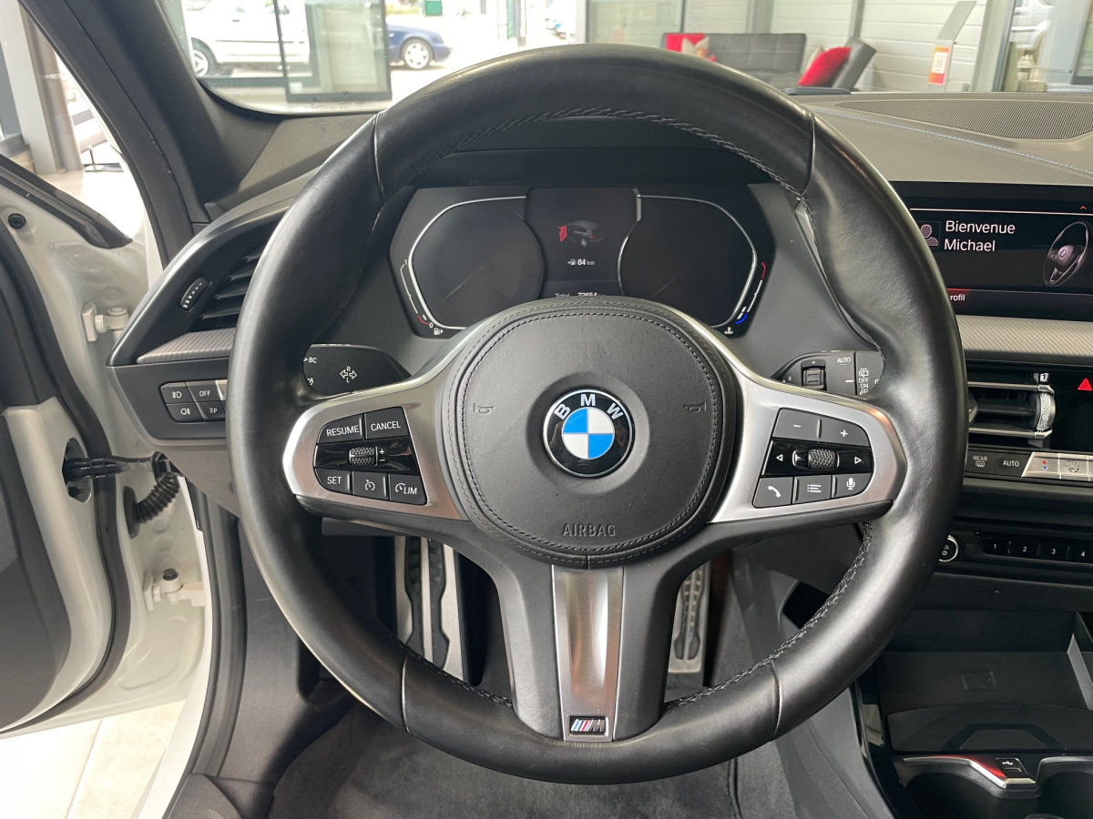 BMW SERIE 1 (F40) 118I 136CH M SPORT TOIT PANO SIEGES CHAUFFANTS ET ELECTRIQUES BMW SERIE 1 (F40) 118I 136CH M SPORT TOIT PANO SIEGES CHAUFFANTS ET ELECTRIQUES