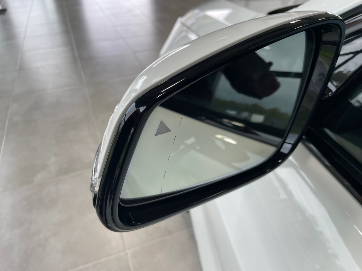 BMW SERIE 1 (F40) 118I 136CH M SPORT TOIT PANO SIEGES CHAUFFANTS ET ELECTRIQUES BMW SERIE 1 (F40) 118I 136CH M SPORT TOIT PANO SIEGES CHAUFFANTS ET ELECTRIQUES