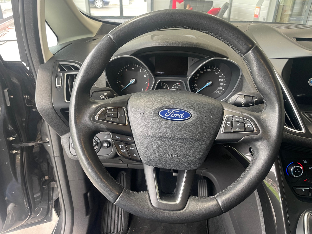 FORD C-MAX 1.0 ECOBOOST 125CH STOP&START TITANIUM PACK HIVER GPS CAMERA FORD C-MAX 1.0 ECOBOOST 125CH STOP&START TITANIUM PACK HIVER GPS CAMERA