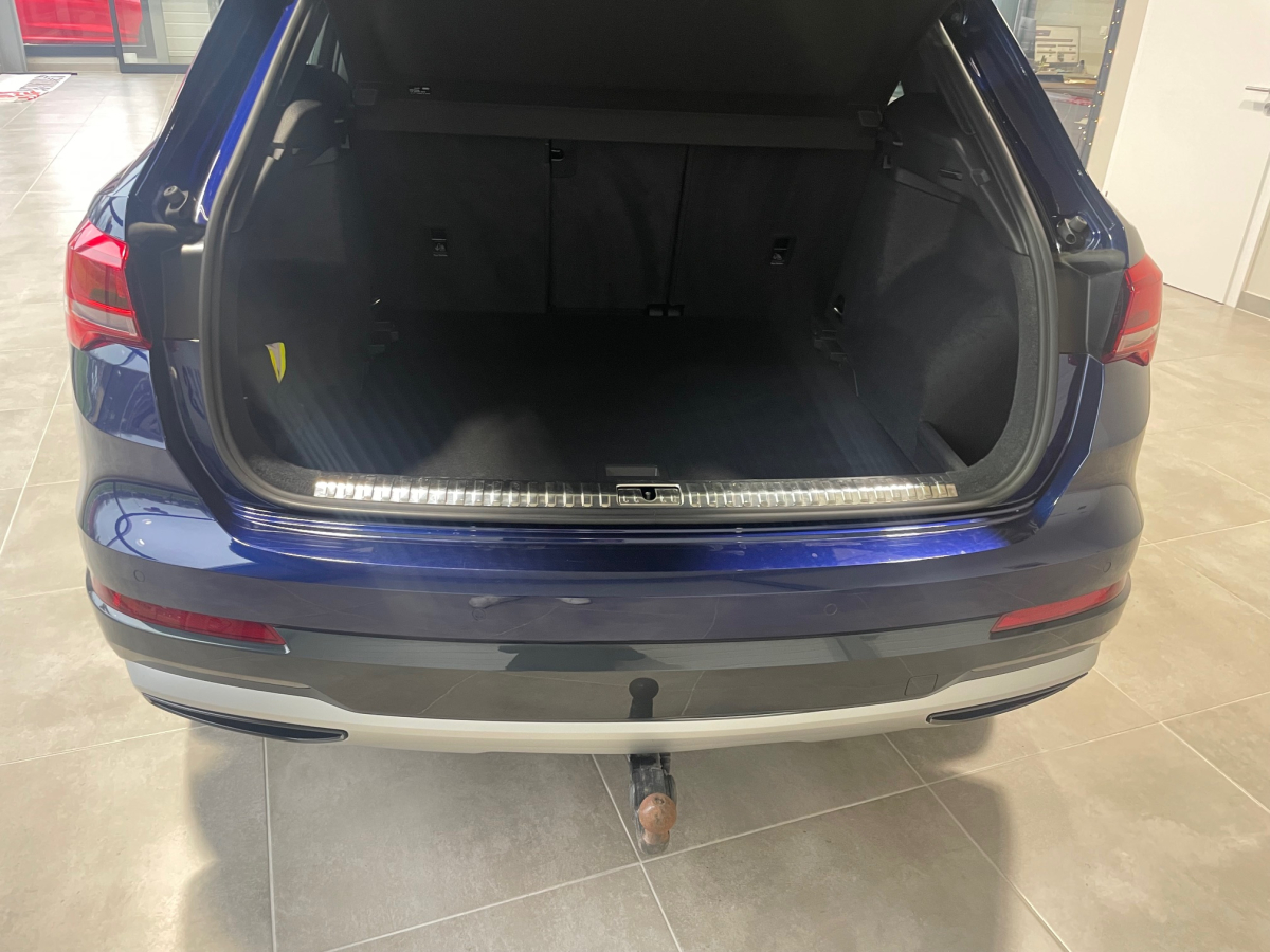 AUDI Q3 35 TDI 150CH TYPE S LINE INTÉRIEUR QUATTRO S TRONIC 7 CAMERA / ATTELAGE ELECTRIQUE / SIEGES CHAUFFANTS
