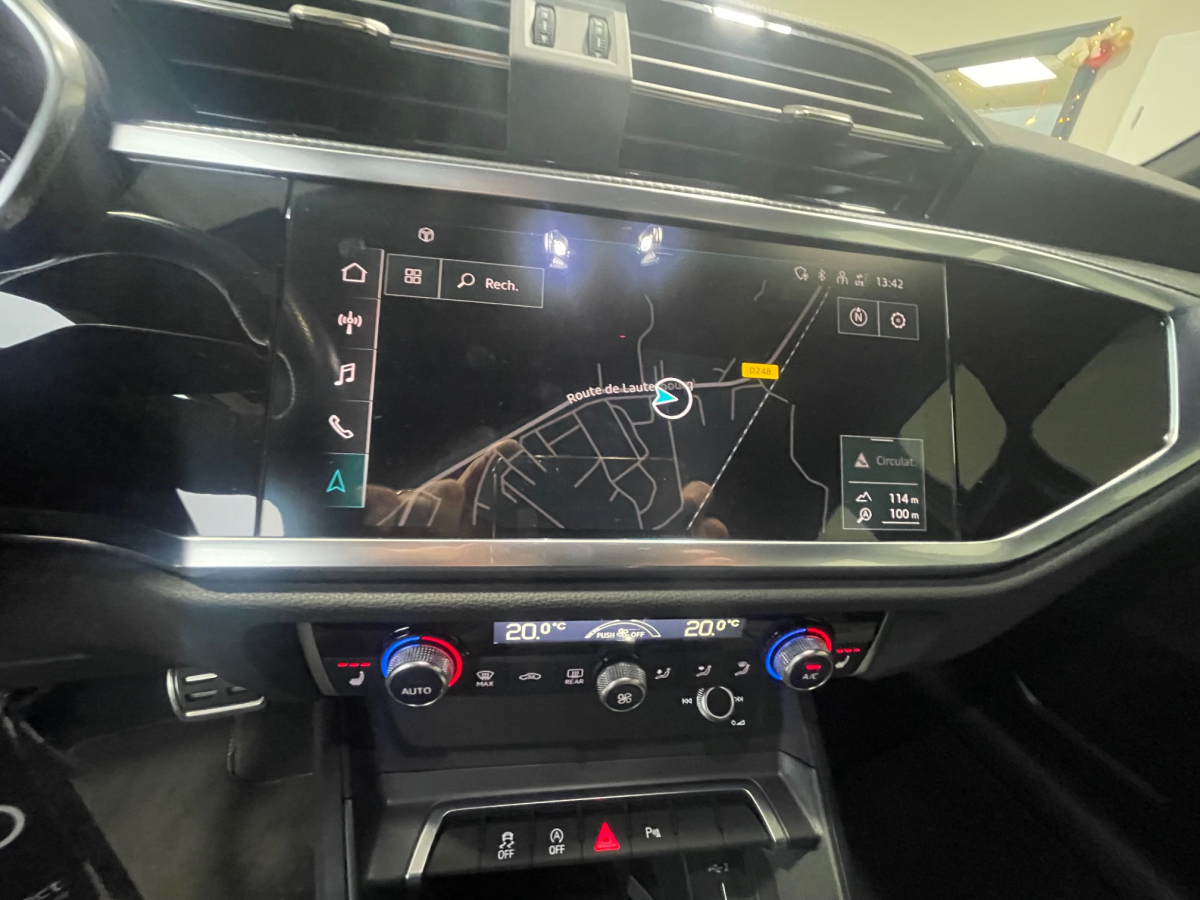 AUDI Q3 35 TDI 150CH TYPE S LINE INTÉRIEUR QUATTRO S TRONIC 7 CAMERA / ATTELAGE ELECTRIQUE / SIEGES CHAUFFANTS