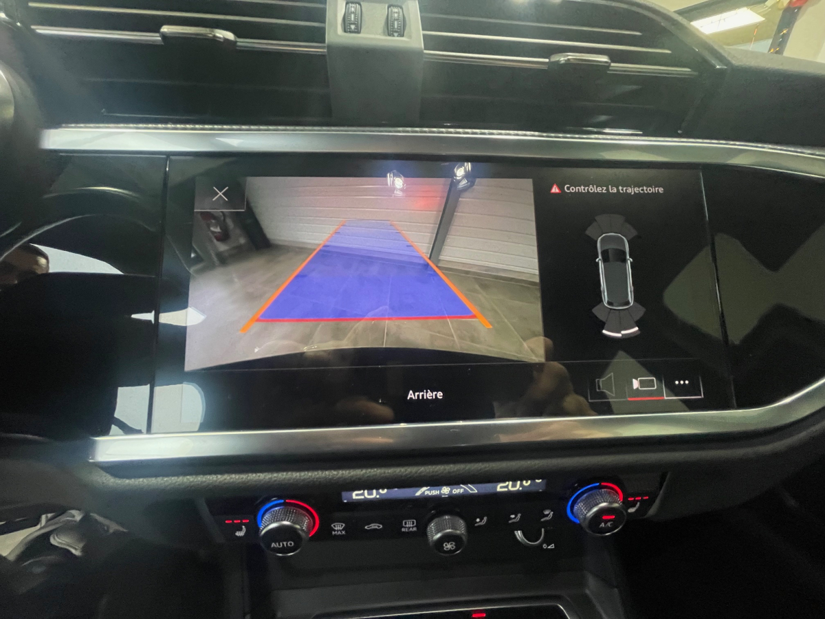 AUDI Q3 35 TDI 150CH TYPE S LINE INTÉRIEUR QUATTRO S TRONIC 7 CAMERA / ATTELAGE ELECTRIQUE / SIEGES CHAUFFANTS