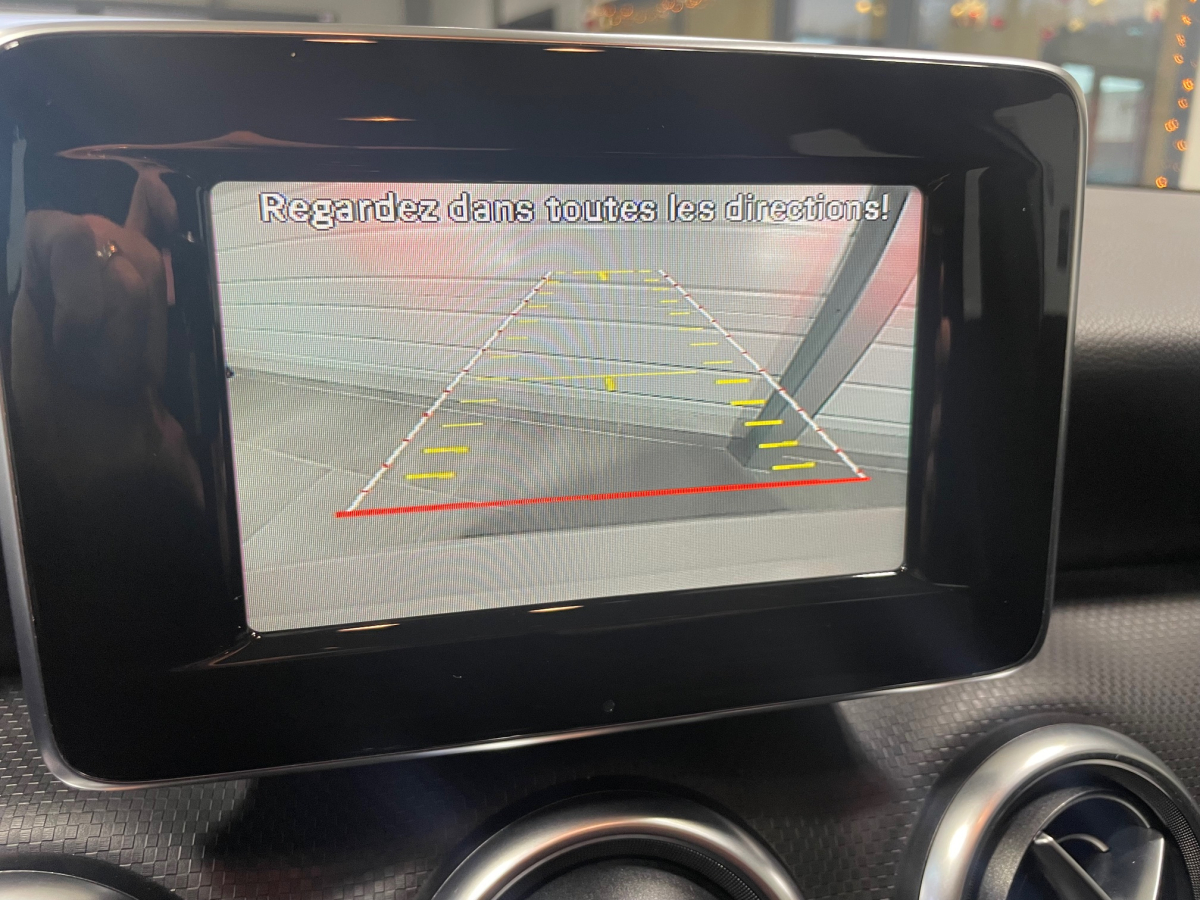 MERCEDES CLASSE A 200 INSPIRATION 7G-DCT CAMERA 