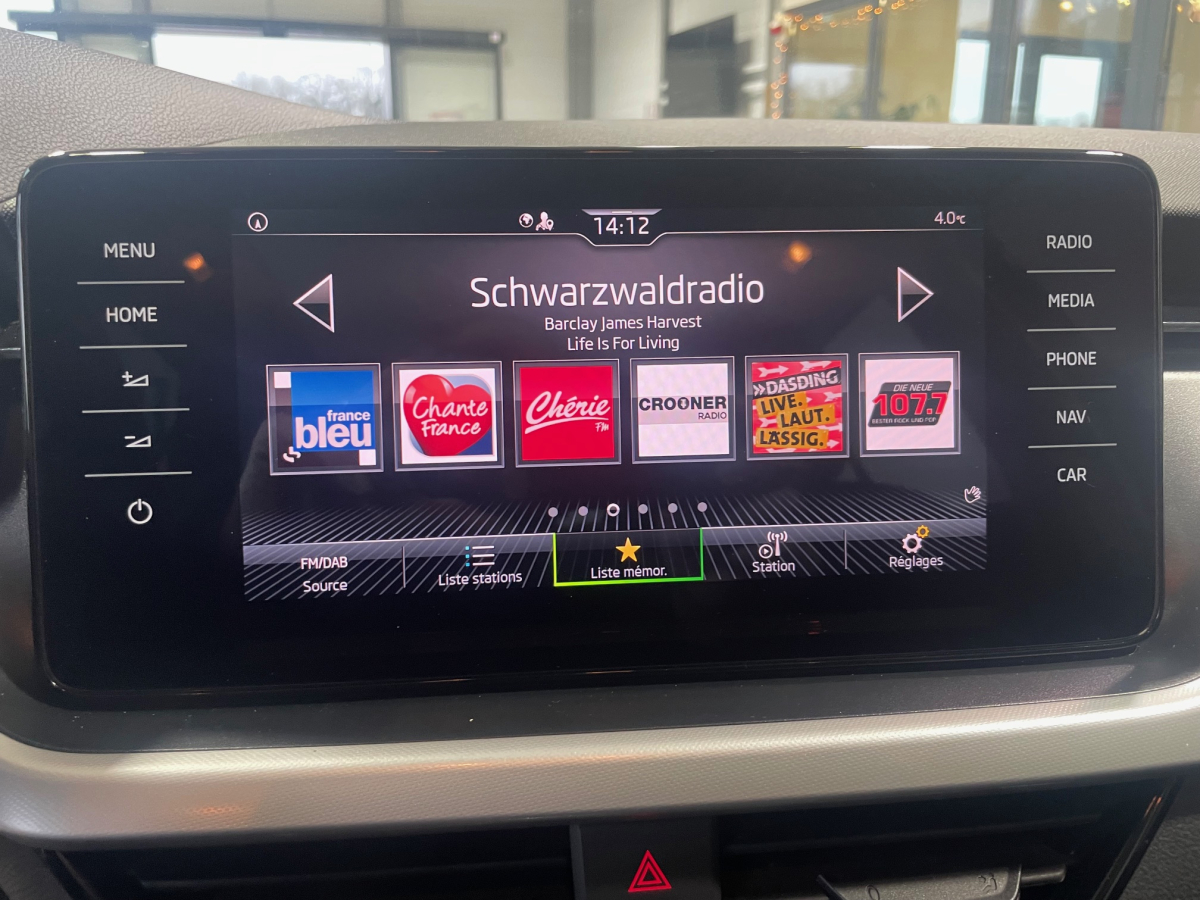 SKODA KAMIQ 1.0 TSI 116CH STYLE DSG7 TOIT PANO HAYON ELECT GPS