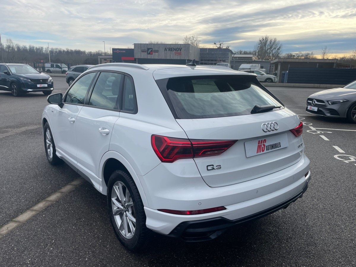 AUDI Q3 35 TDI 150CH S LINE S TRONIC 7 TOIT PANORAMIQUE