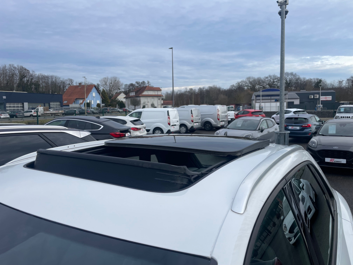 AUDI Q3 35 TDI 150CH S LINE S TRONIC 7 TOIT PANORAMIQUE