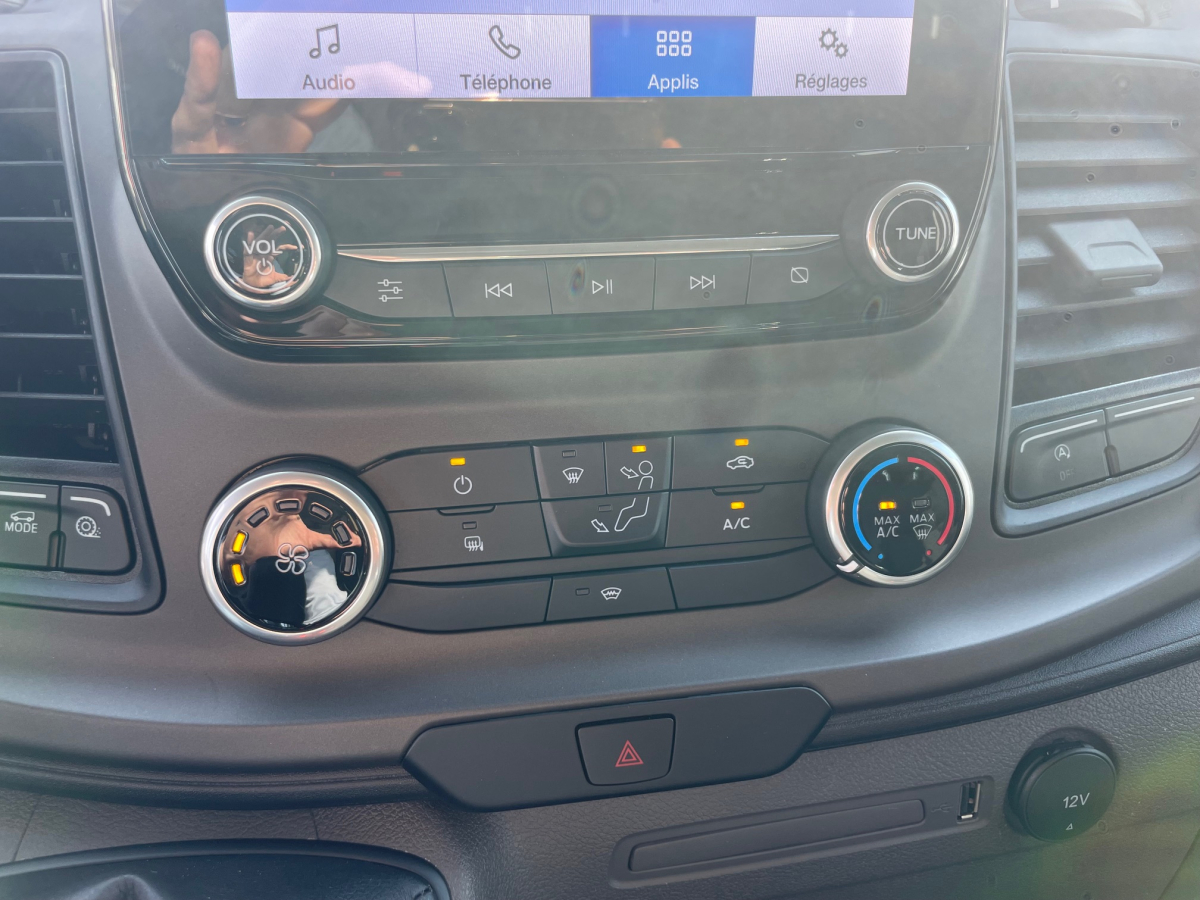 FORD TRANSIT CUSTOM FG 300 L1H1 2.0 ECOBLUE 130 TREND BUSINESS - CAMERA - GPS