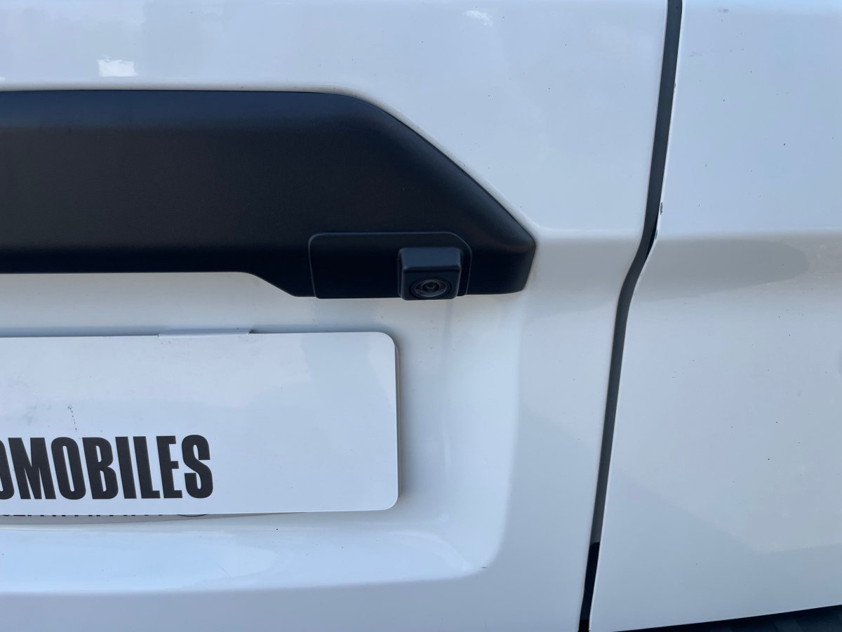 FORD TRANSIT CUSTOM FG 300 L1H1 2.0 ECOBLUE 130 TREND BUSINESS - CAMERA - GPS