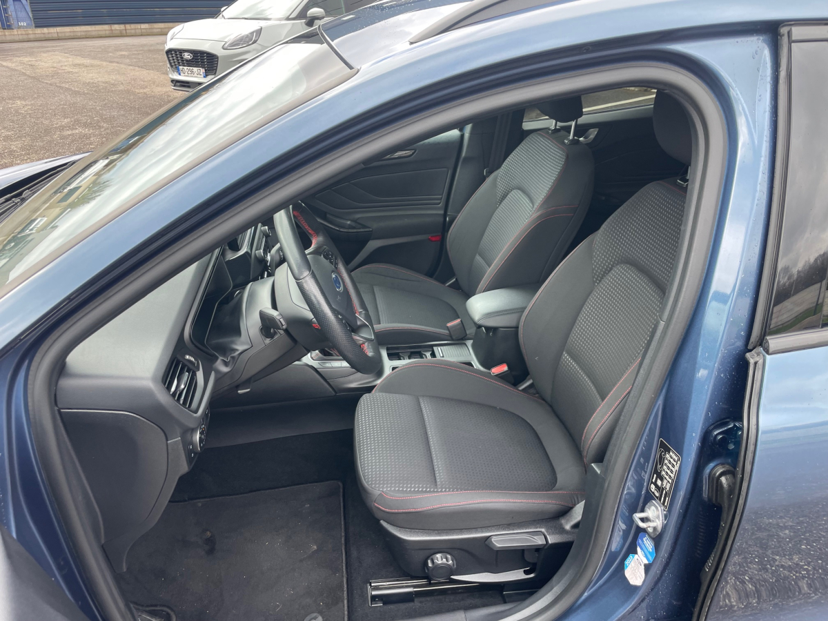 FORD FOCUS SW 1.5 ECOBOOST 150CH ST-LINE CAMERA / PACK HIVER / ATTACHE ELECTRIQUE