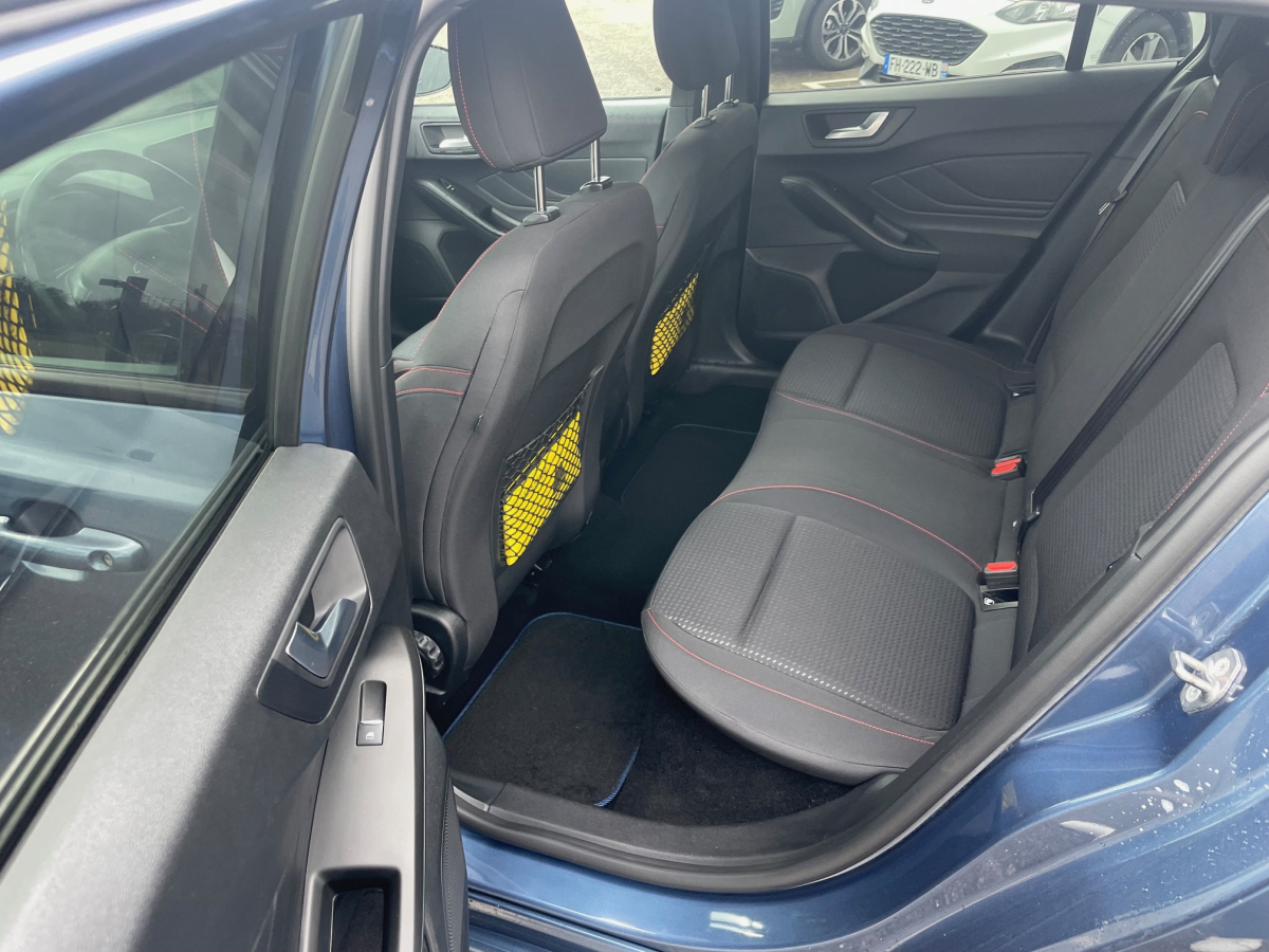 FORD FOCUS SW 1.5 ECOBOOST 150CH ST-LINE CAMERA / PACK HIVER / ATTACHE ELECTRIQUE