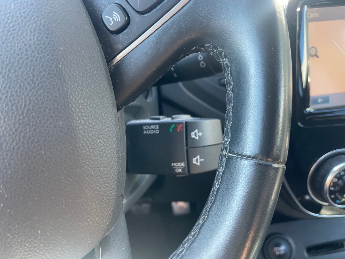 RENAULT CAPTUR 1.2 TCE 120CH ENERGY INTENS SIEGES CHAUFFANTS CAMERA GPS