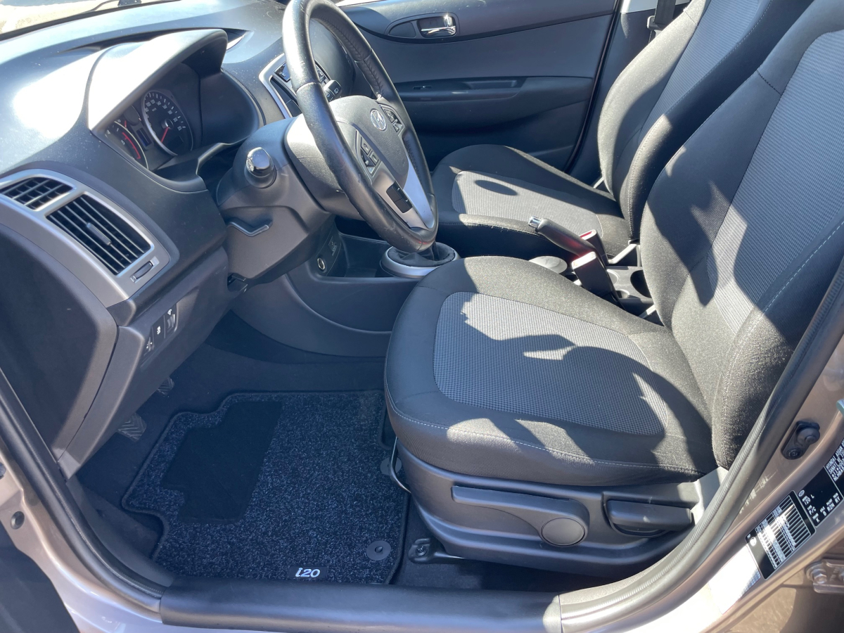 HYUNDAI I20 1.1 CRDI75 PACK INVENTIVE CLIM
