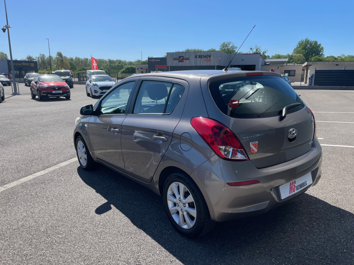 HYUNDAI I20 1.1 CRDI75 PACK INVENTIVE CLIM