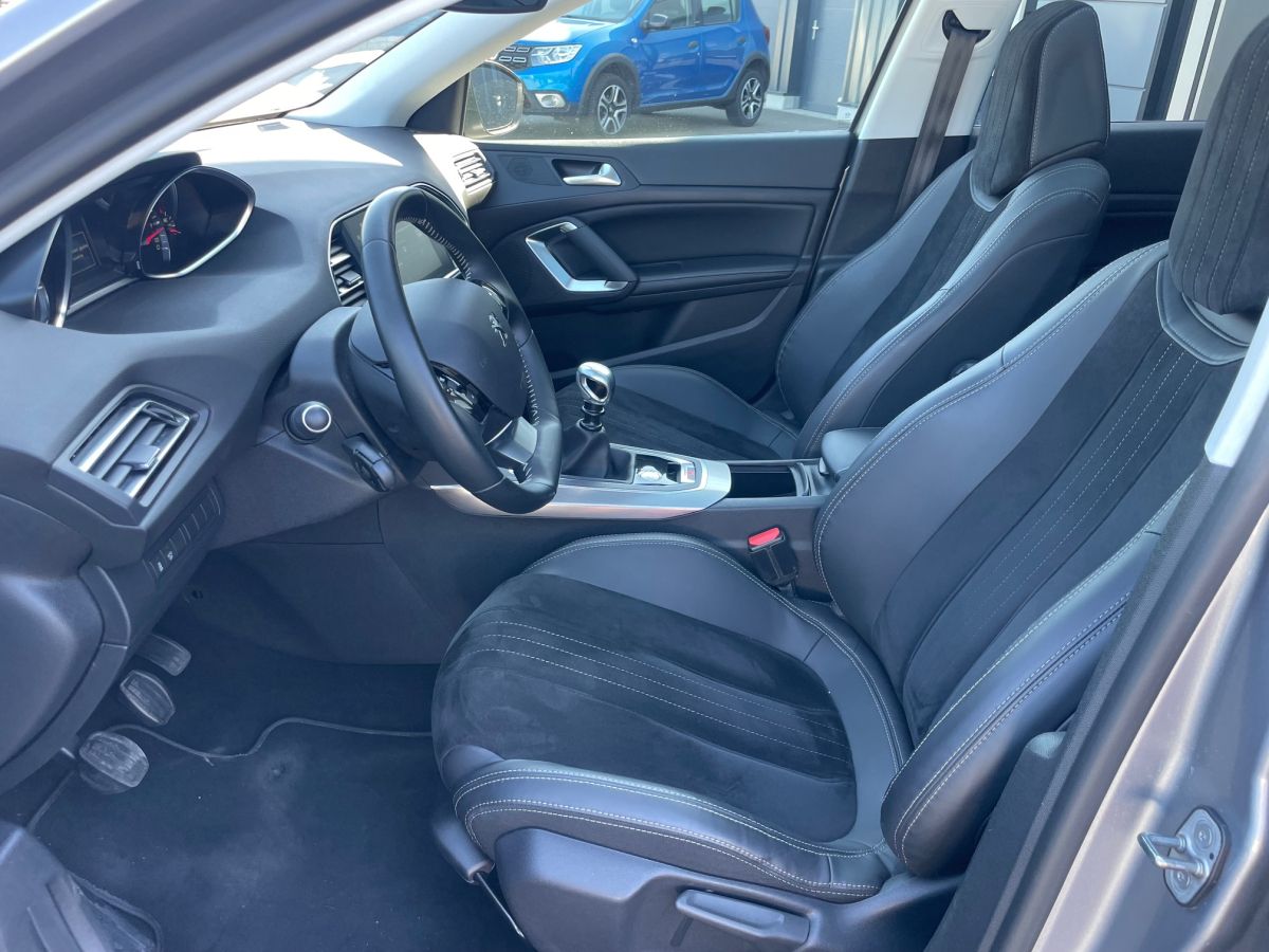 PEUGEOT 308 2.0 BLUEHDI 150CH ALLURE S&S 5P TOIT PANO