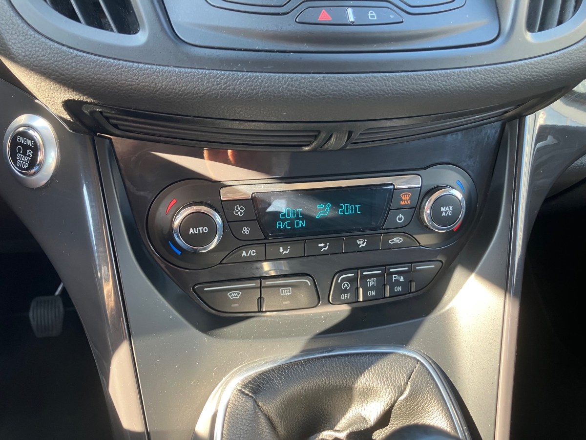 FORD KUGA 2.0 TDCI 120CH TITANIUM PACK HIVER
