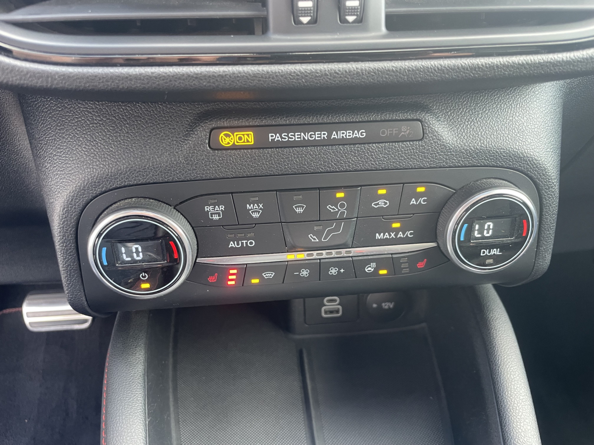 FORD KUGA 2.5 DURATEC 190CH FHEV E85 ST-LINE X BVA PACK HIVER PACK TECHNO ATTELAGE TOIT OUVRANT PANORAMIQUE
