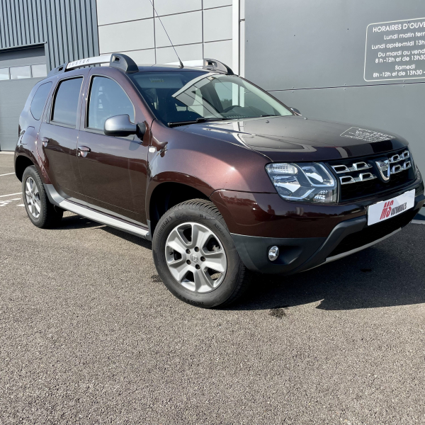 DACIA DUSTER 110 CH PRESTIGE DIESEL ATTELAGE CAMERA AR