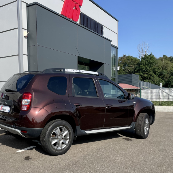 DACIA DUSTER 110 CH PRESTIGE DIESEL ATTELAGE CAMERA AR