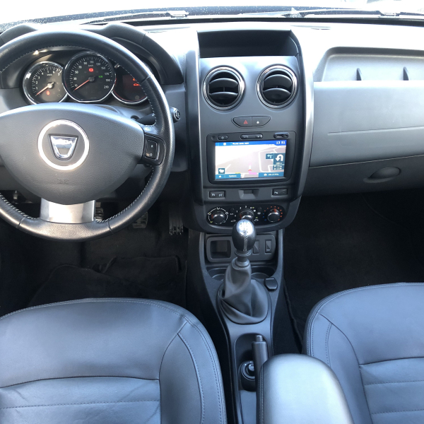 DACIA DUSTER 110 CH PRESTIGE DIESEL ATTELAGE CAMERA AR