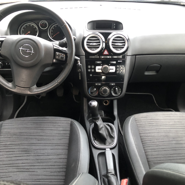 OPEL CORSA 5 PORTES ESSENCE 100 CH