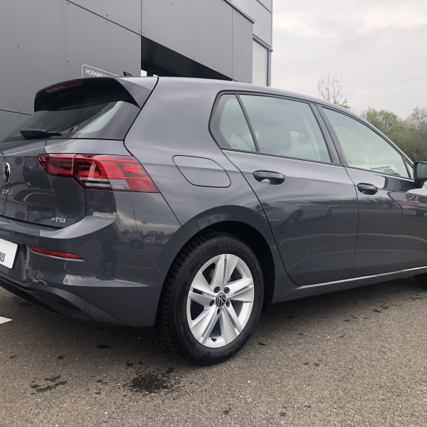 VOLKSWAGEN GOLF 8   1.5 ETSI ESSENCE hybride 150 CH BOITE AUTOMATIQUE DSG