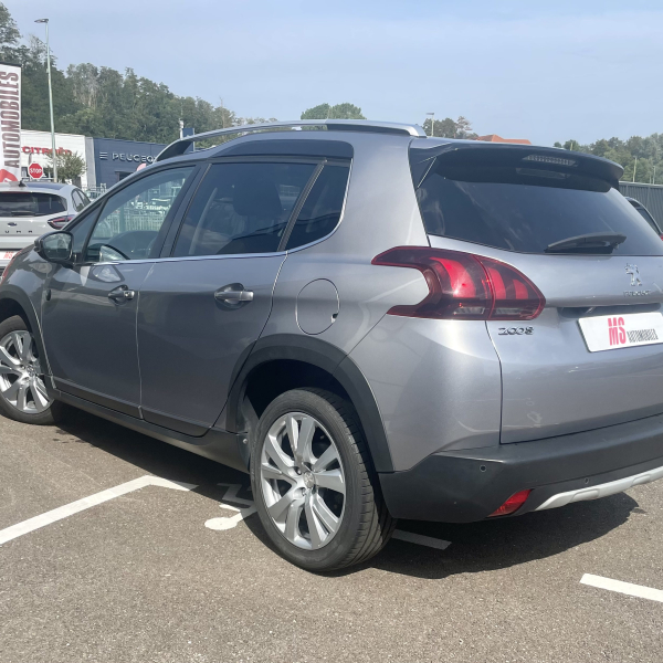 Peugeot 2008 Crossway 130ch - Boite Automatique - Toit panoramique