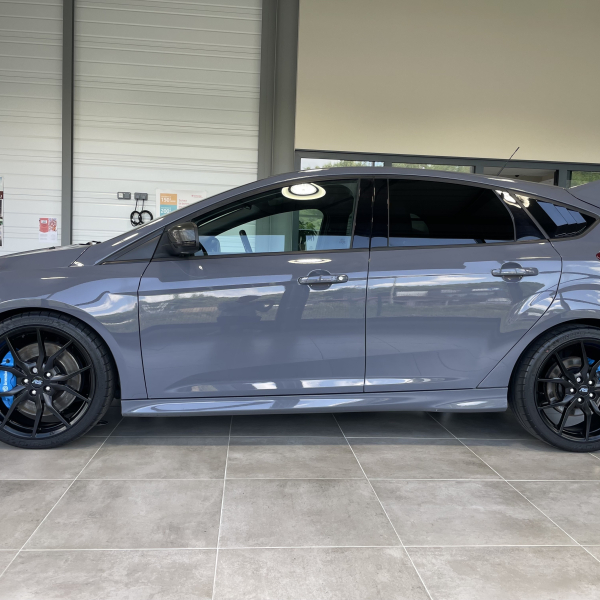 Ford Focus RS 400ch - RECARO - Jantes RS forgées 