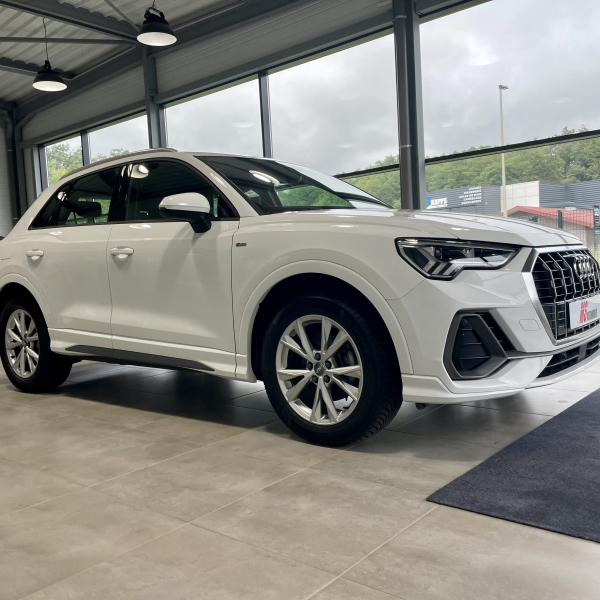 AUDI Q3 35 TDI 150ch S-Line S-Tronic 7