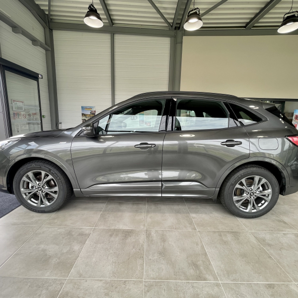 Ford Kuga III 2.5 Duratec 190ch ST-Line 2022 – Hybrid - éthanol 