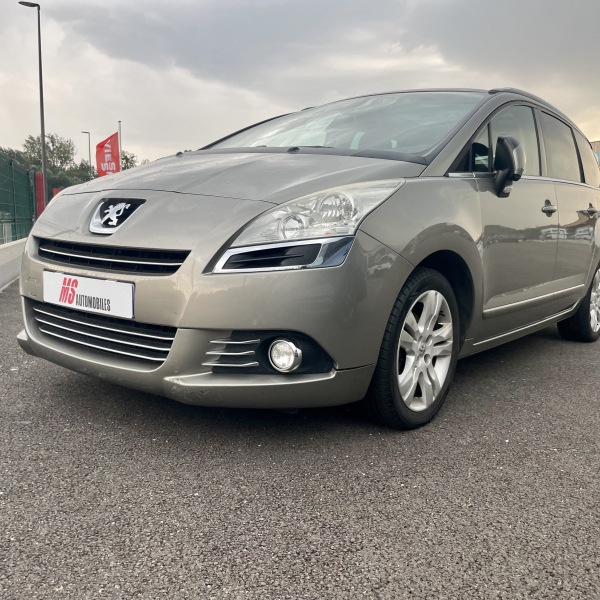 Peugeot 5008 1.6 HDI FAP Premium 7 places - toit panoramique - 2010