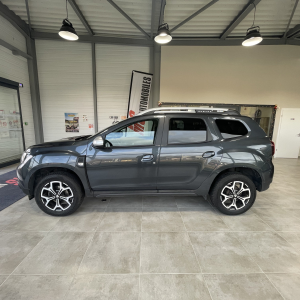 DACIA DUSTER 1.5 BluedCi 115 Prestige avec Carte mains libres, GPS et Caméra de recul