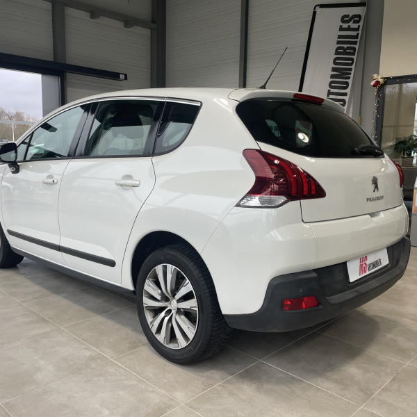 Peugeot 3008 1.6 HDI 115 ch FAP Active