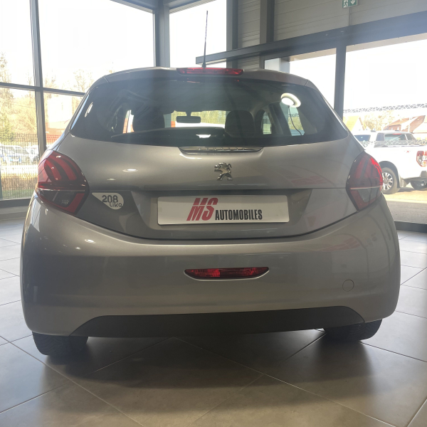 Peugeot 208 1.2 Puretech 68 ch Like 5 portes