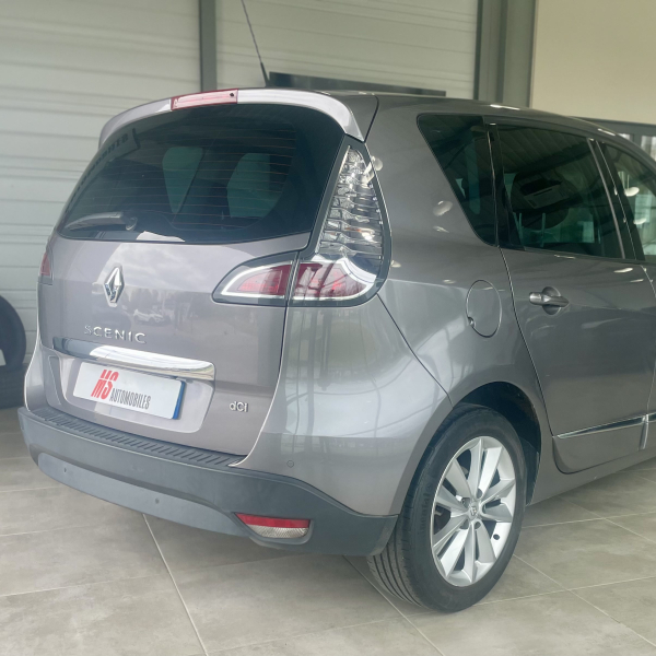 Renault Scenic 1.5 dCi 110 ch eco²