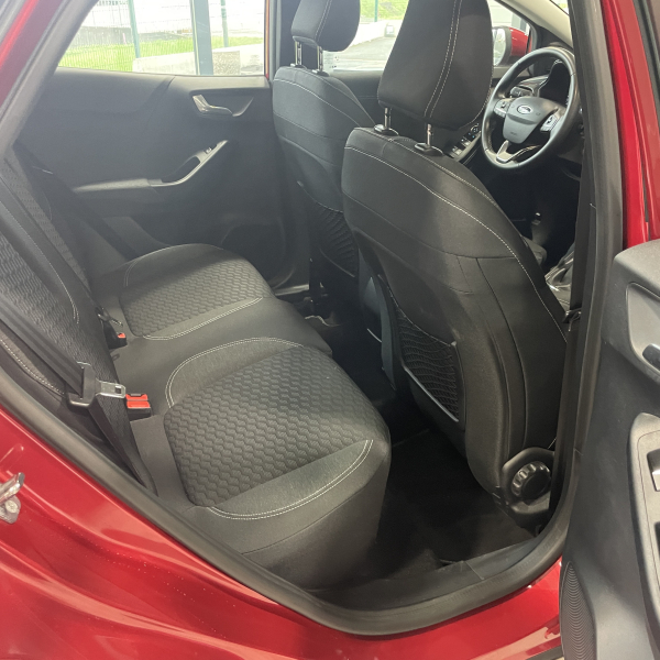 Ford Puma 125 ch MHEV Titanium business