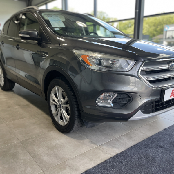 Ford Kuga 1.5 TDCI 125ch Stop&Start Titanium 4x2