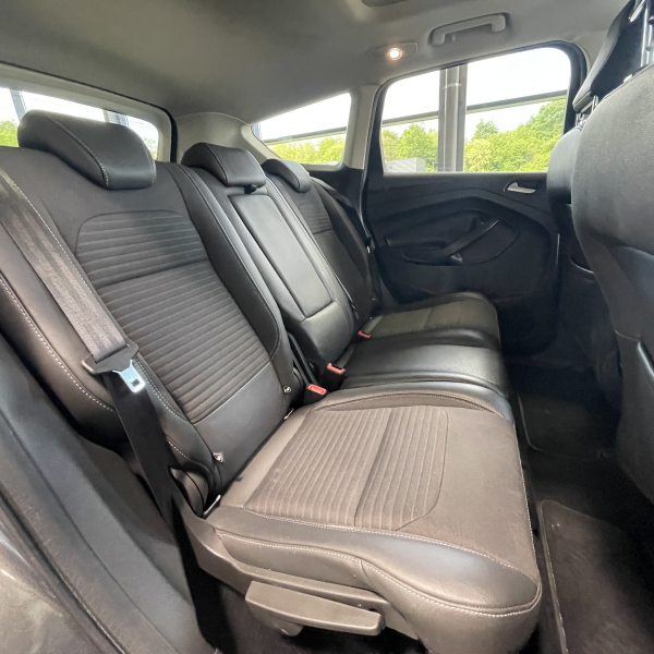 Ford Kuga 1.5 TDCI 125ch Stop&Start Titanium 4x2