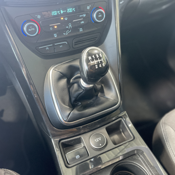 Ford Kuga 1.5 TDCI 125ch Stop&Start Titanium 4x2