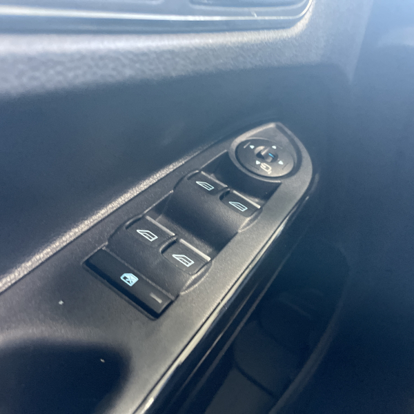 Ford B-Max 1.0 SCTI 125ch Ecoboost Stop&Start Titanium 