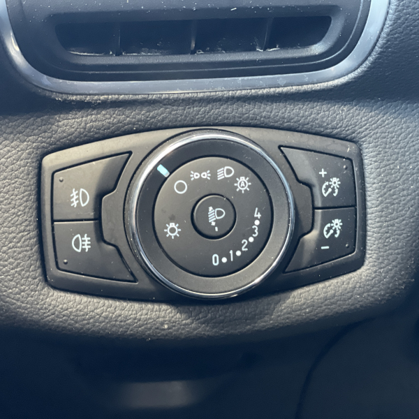 Ford B-Max 1.0 SCTI 125ch Ecoboost Stop&Start Titanium 