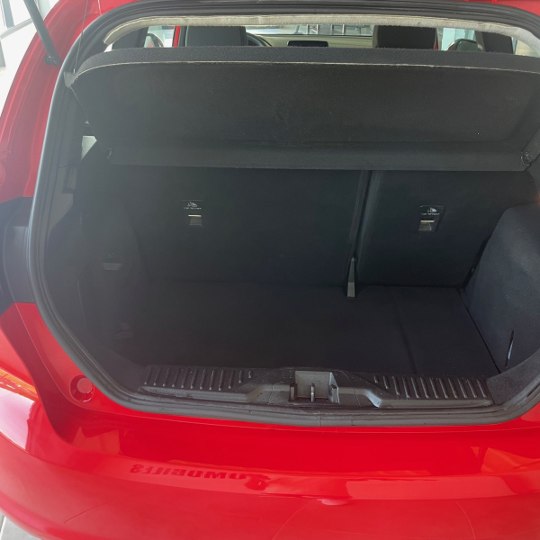 Ford Fiesta 1.1 85CH COOL & CONNECT 3P EURO6.2 1er main 