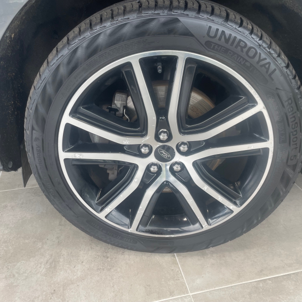 Ford Edge 2.0 238CH ST-LINE I-AWD BVA8 Toit Ouvrant Pano Attelage