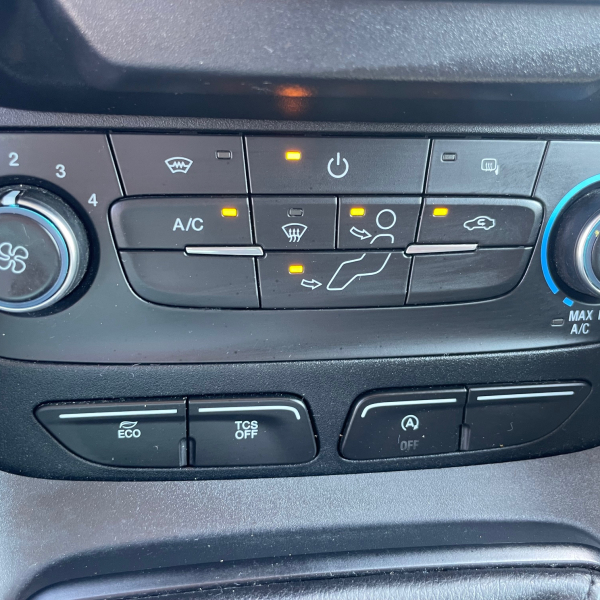 Ford Transit Connect L2 1.5 ECOBLUE 120CH TREND BUSINESS NAV CAMERA