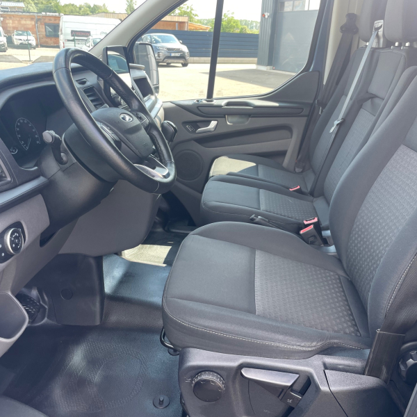 Ford TRANSIT CUSTOM FG 280 L1H1 2.0 ECOBLUE 130 TREND BUSINESS Attelage