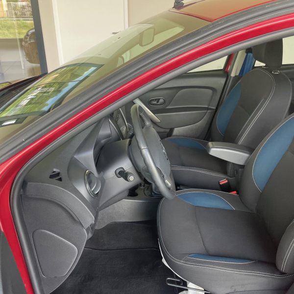 Dacia Sandero 1.5 DCI 90CH ECO² LAUREATE Gps - Reg/Lim Vitesse - capteur de recul